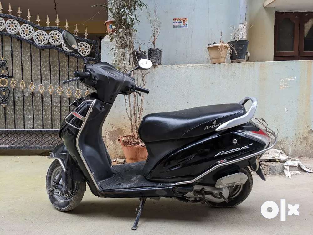 Olx cheap activa 3g