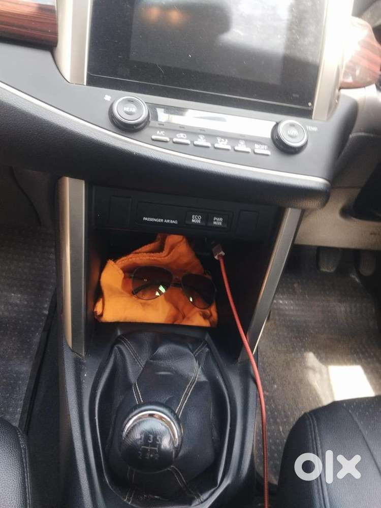 Toyota Innova Crysta 2017 Diesel 39500 Km Driven