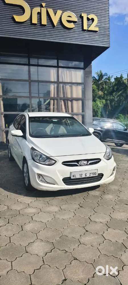 Hyundai Verna Sx Crdi 2012