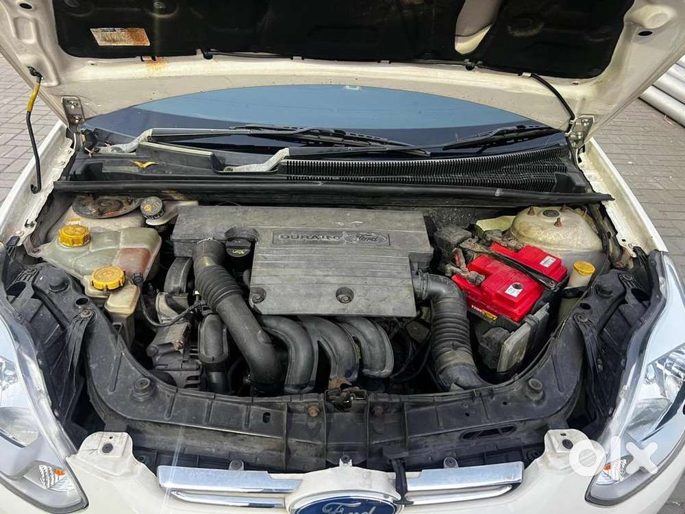 Ford Figo Petrol Car 2015