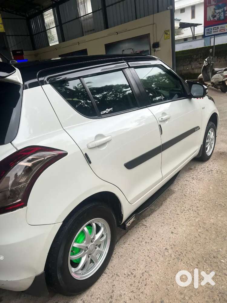 Maruti Suzuki Swift 2012
