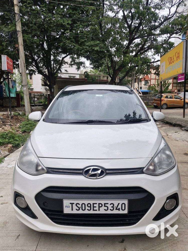 Hyundai Grand I10 Sportz Edition, 2016, Petrol