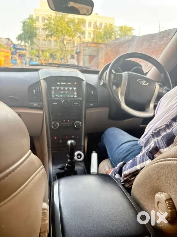 Mahindra Xuv500 2020 Diesel 67000 Km Driven
