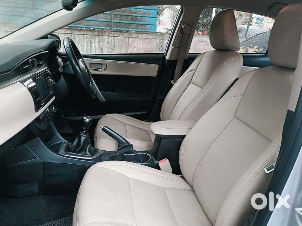 Toyota Corolla Altis 2013-2017 Gl Mt, 2017, Petrol