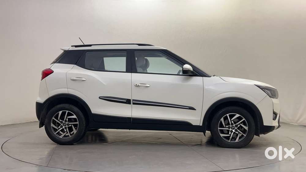 Mahindra Xuv300 W8 (o) 1.5 Diesel Amt, 2022, Diesel