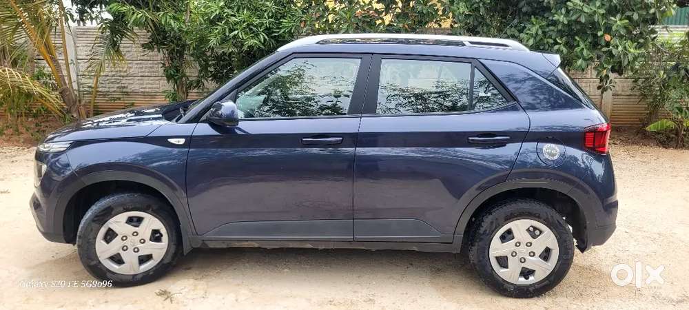 Hyundai Venue 2021 &ndash; Single Owner | Excellent Condition