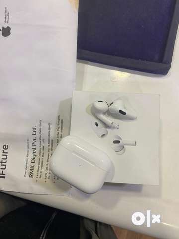 Apple Airpods Pro 2nd Generation USB C with 2 year insurance