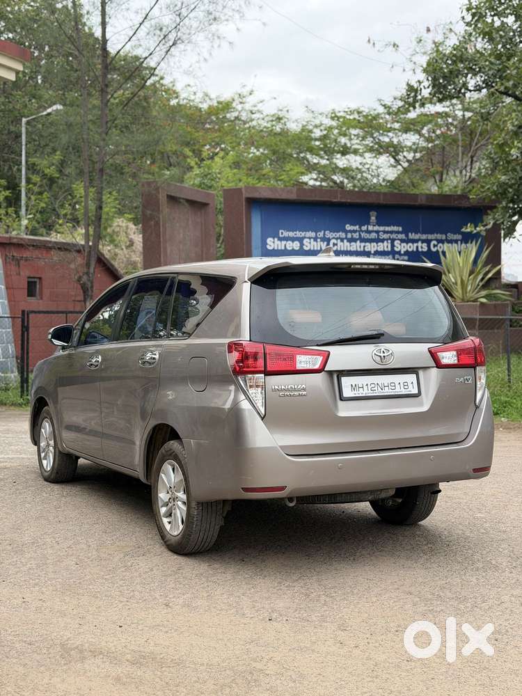 Toyota Innova Crysta 2.7 Vx Mt, 2016, Diesel