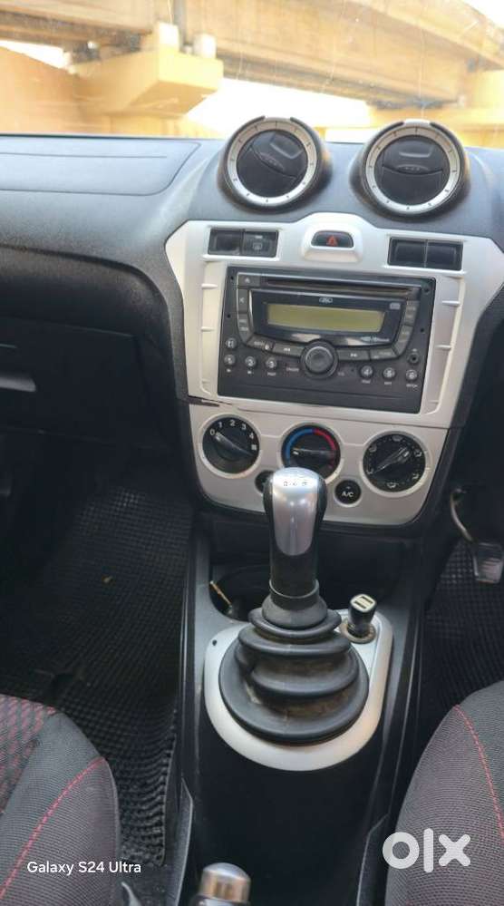 Ford Figo 2010-2012 Diesel Titanium, 2011, Diesel