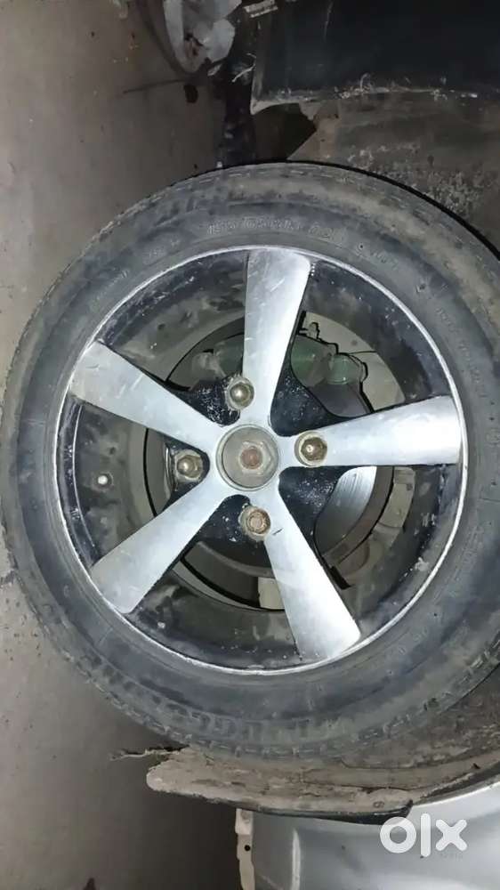 Maruti Suzuki 800 2004 मैन्युअल पेट्रोल