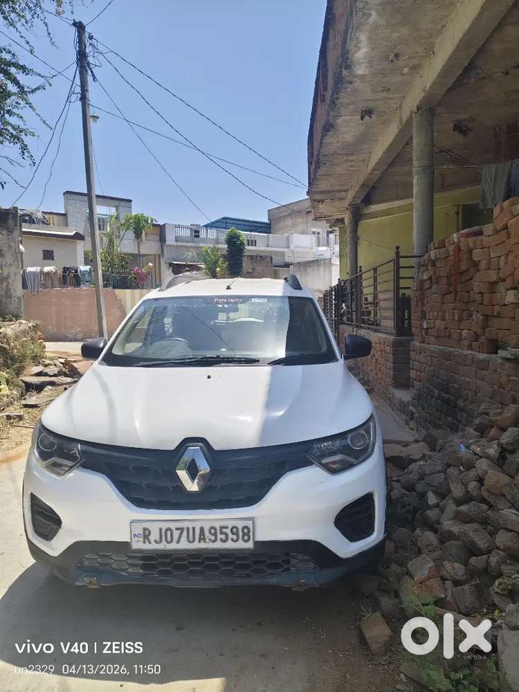 Renault Triber 2022 Petrol 51880 Km Driven