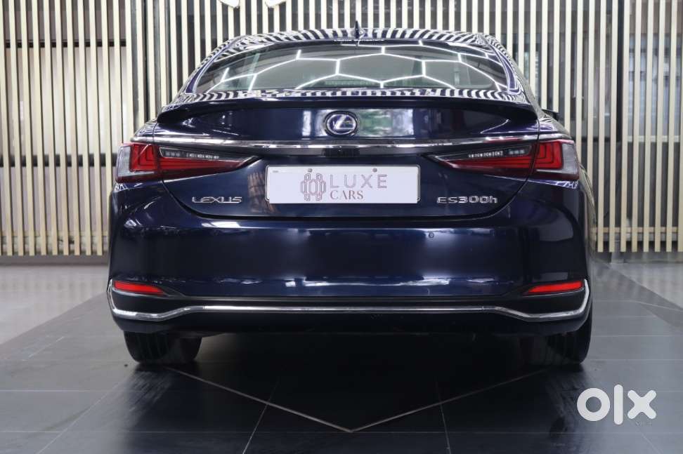 Lexus Es 300h Luxury, 2021, Cng & Hybrids