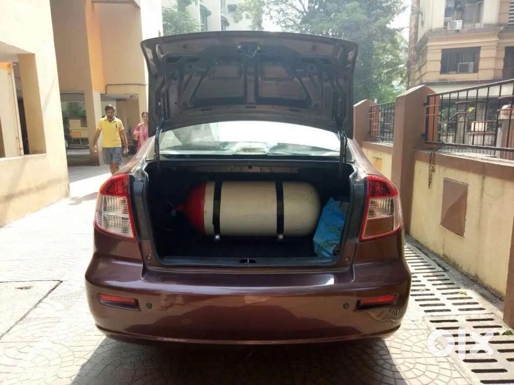 Maruti Suzuki Sx4 Zxi 2010 Cng