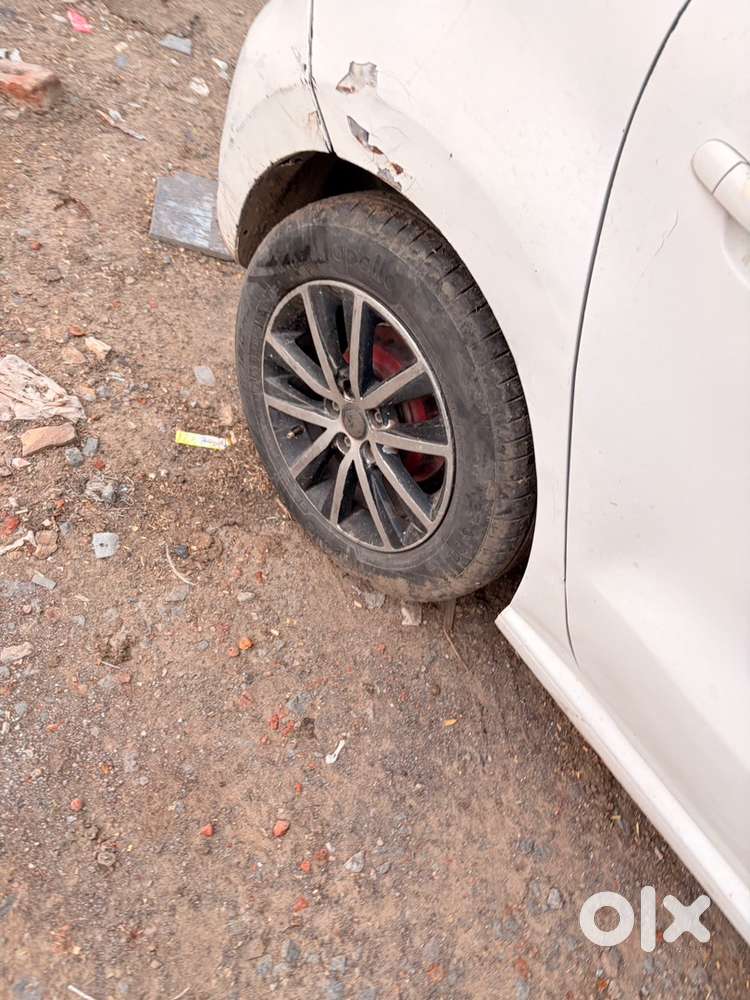 Volkswagen Polo 2012 Diesel 131000 Km Driven