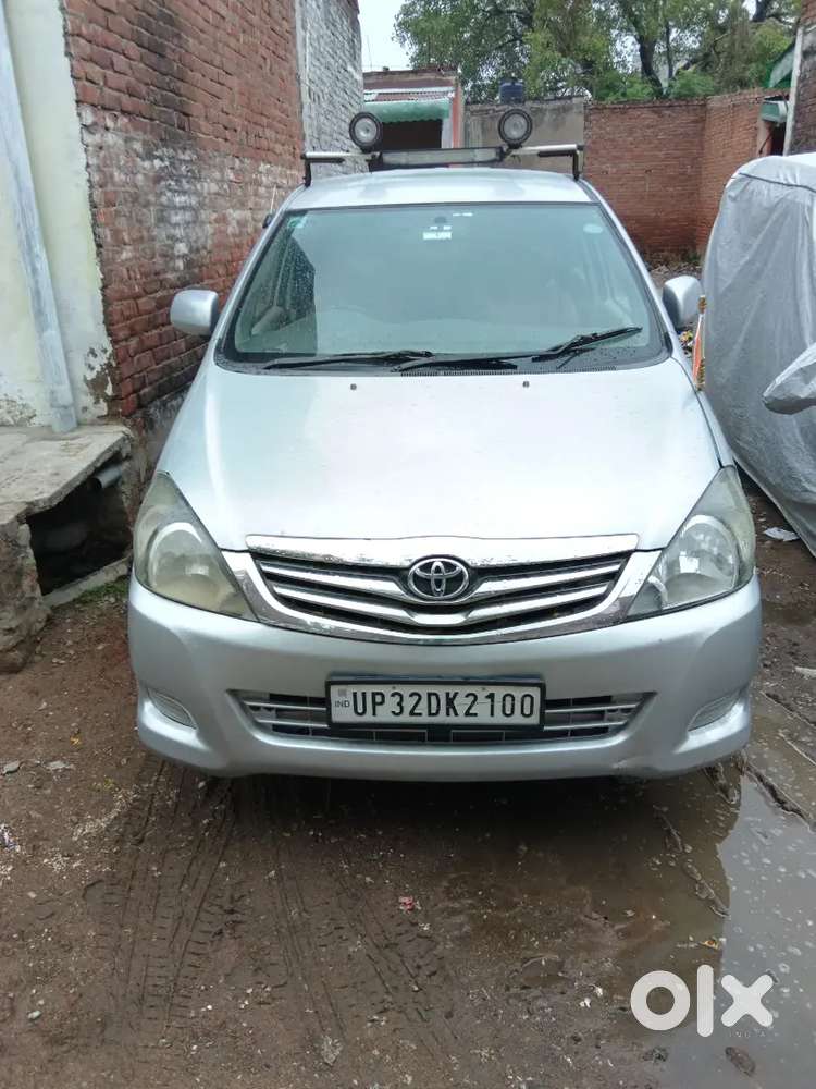 Toyota Innova 2010 Diesel Well Maintained