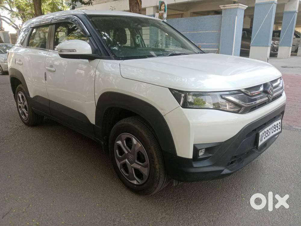 Maruti Suzuki Brezza 1.5 Vxi Smart Hybrid, 2023, Petrol