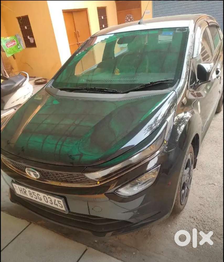 Tata Altroz 2023 Petrol Well Maintained.