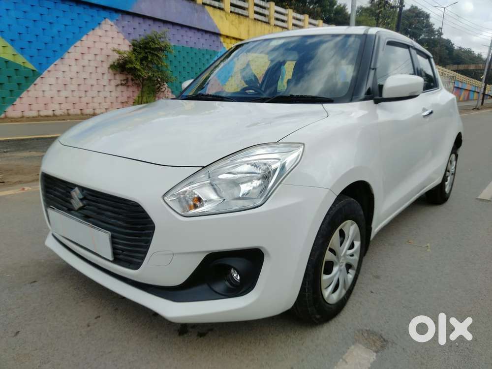 Maruti Suzuki Swift Vxi 1.2 Abs Bs-iv, 2018, Petrol