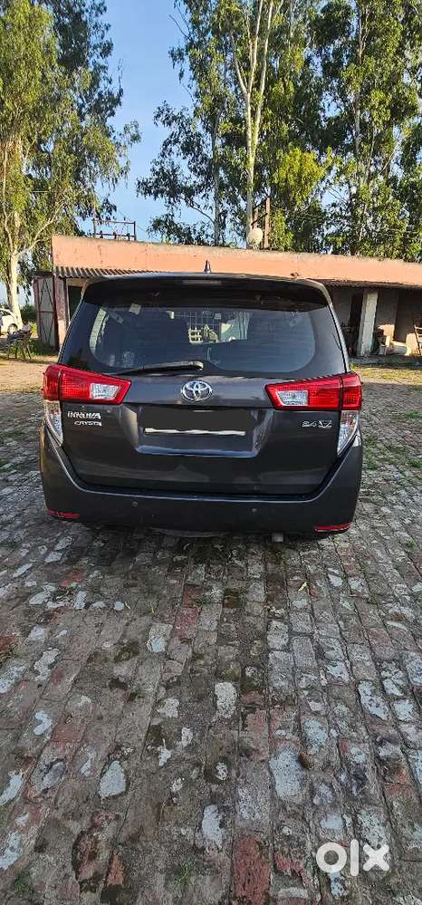 Toyota Innova Crysta 2018 Diesel Mt 7 Str