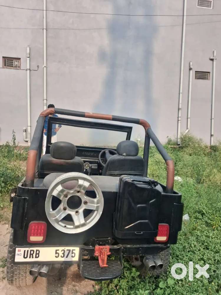 Mahindra Jeep Classic 1998