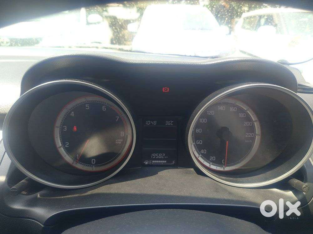 Maruti Suzuki Swift 2018 Zxi, 2020, Petrol