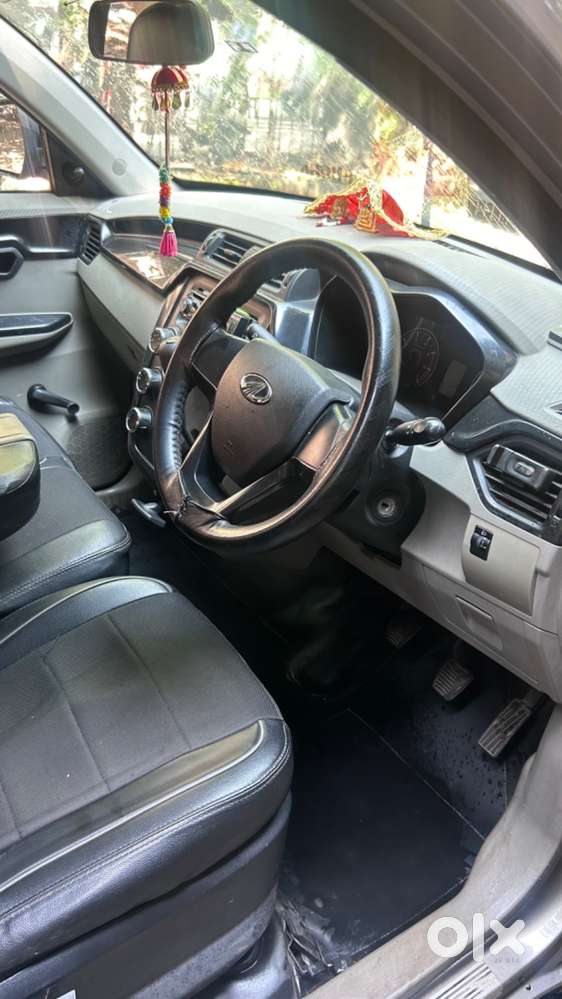 Mahindra Kuv 100 2016