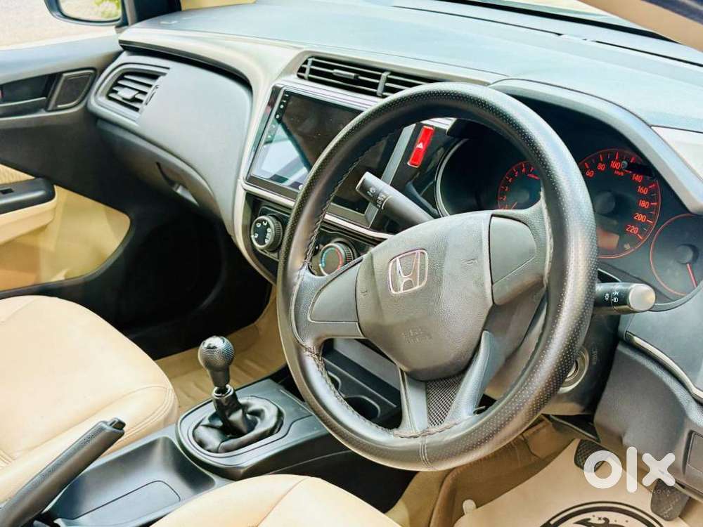 Honda City Sv Mt I-dtec, 2015, Petrol