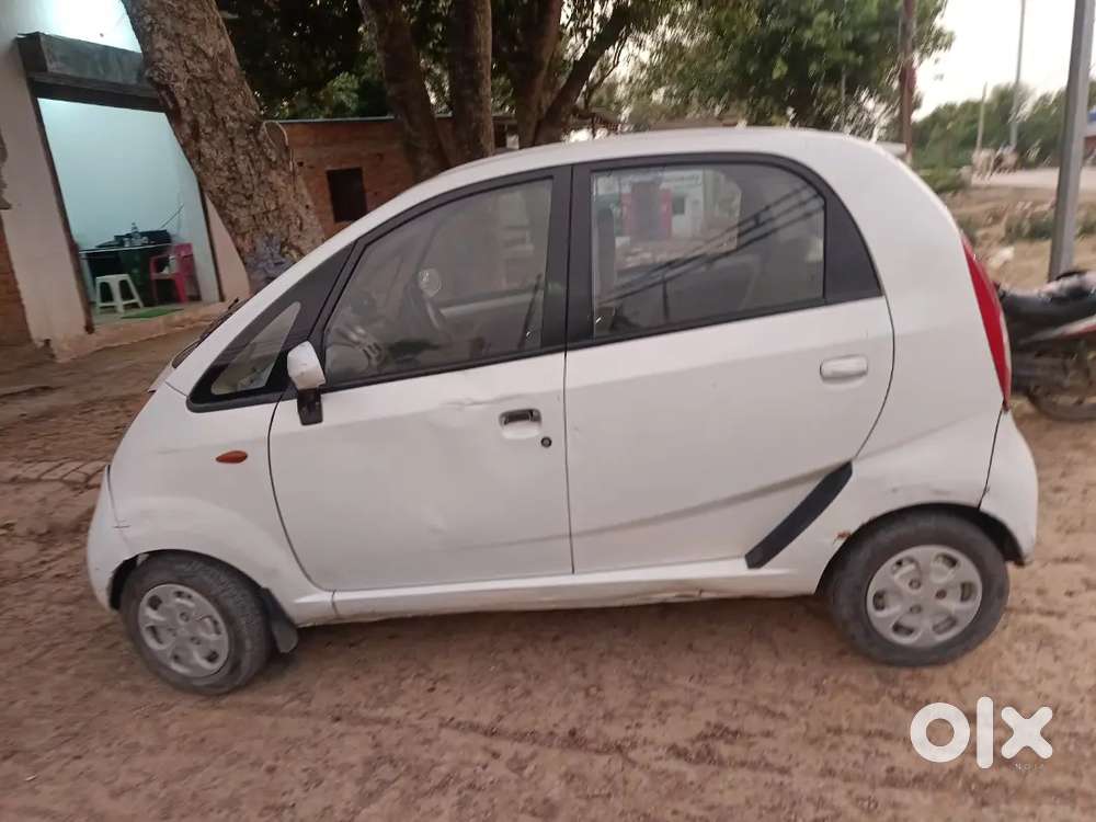 Tata Nano Twist 2012