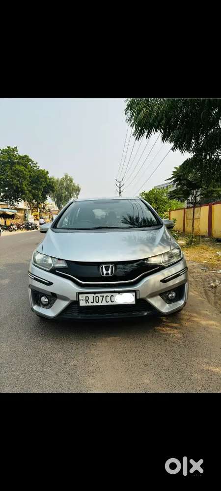 Honda Jazz 2016 Diesel Well Maintained