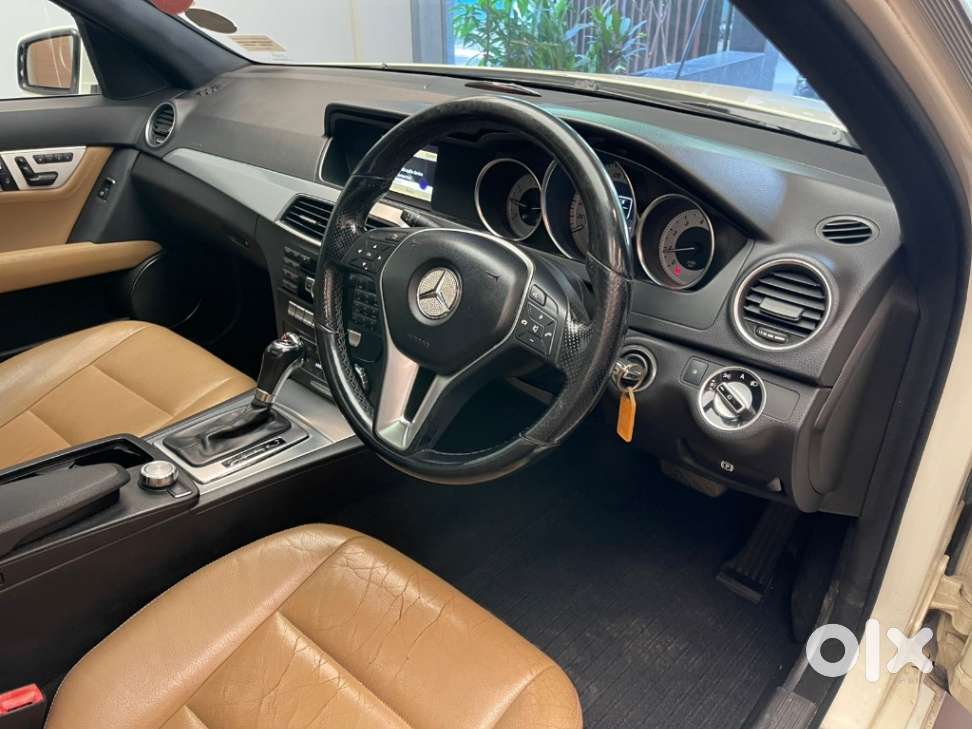 Mercedes-benz C-class C 200, 2011, Petrol