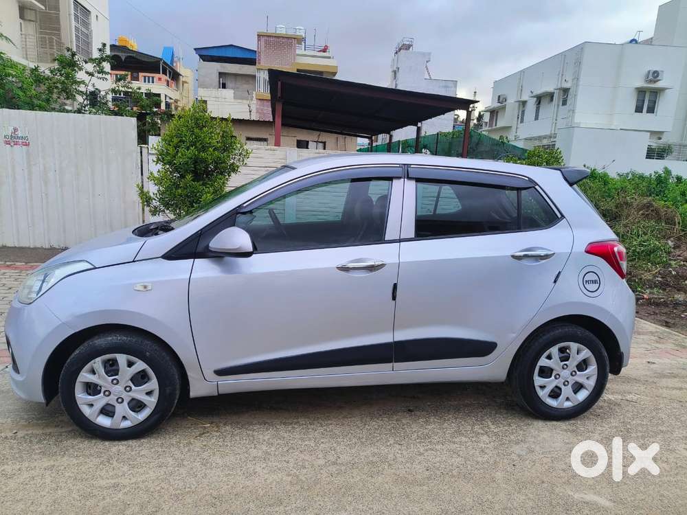 Hyundai Grand I10 Magna O At Petrol, 2014, Petrol