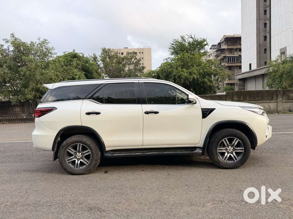Toyota Fortuner 4x2 At 2.8 Diesel, 2019, Diesel