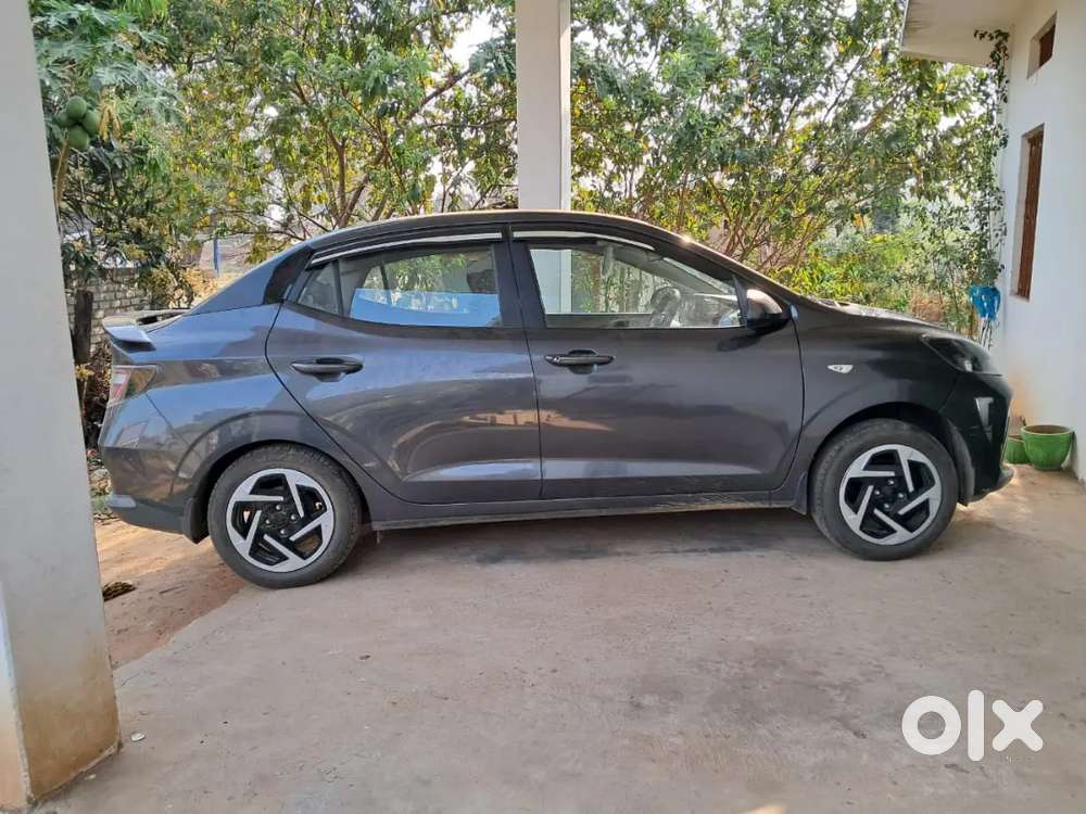 Hyundai Aura 2023 Petrol 50000 Km Driven