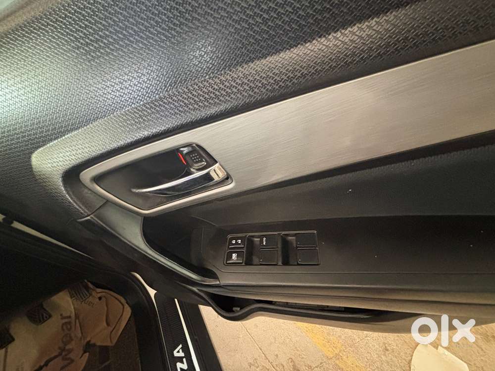 Vitara Brezza Zdi+ 2018 Dual Tone