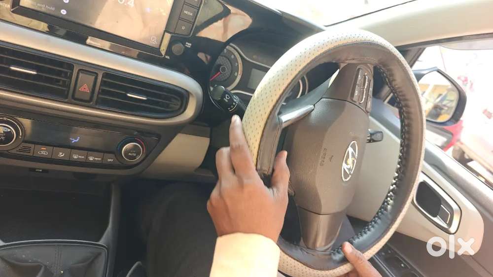 Service History Available