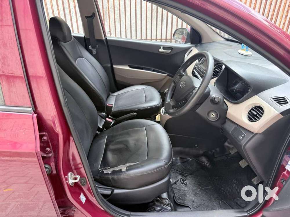 Hyundai Grand I10 Sportz, 2016, Petrol