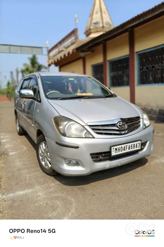 Toyota Innova 2012 Diesel Well Maintained