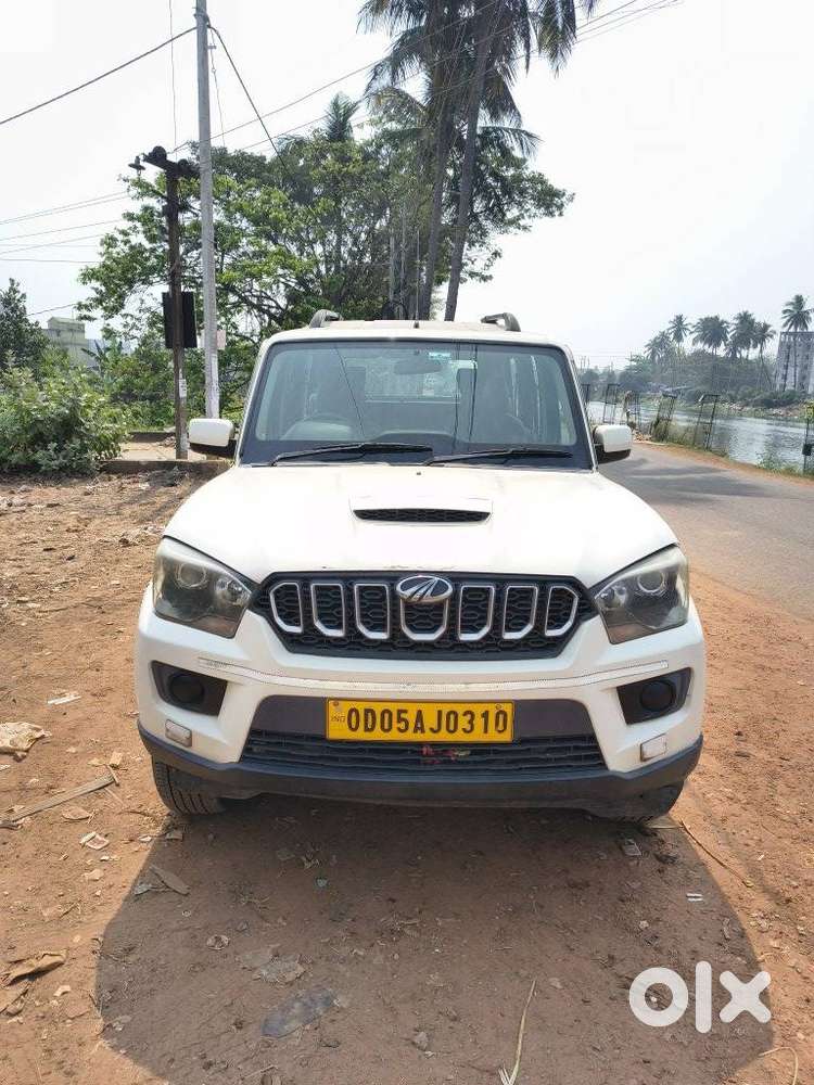 Mahindra Scorpio 2.2 S7 7 Str, 2018, Diesel