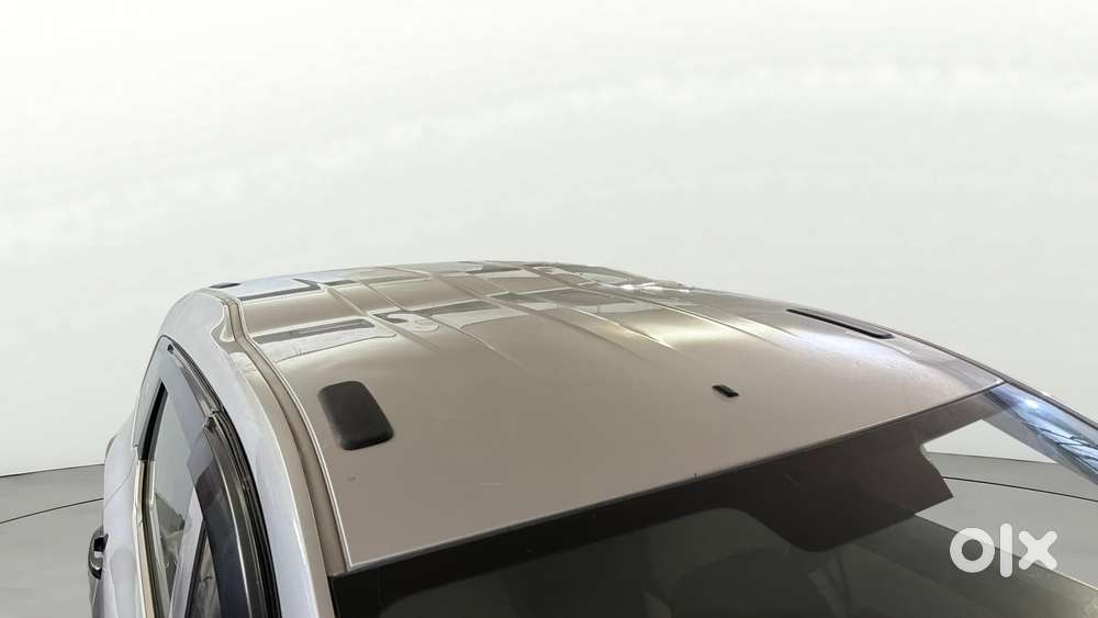 Renault Triber 1.0 Rxe, 2023, Petrol