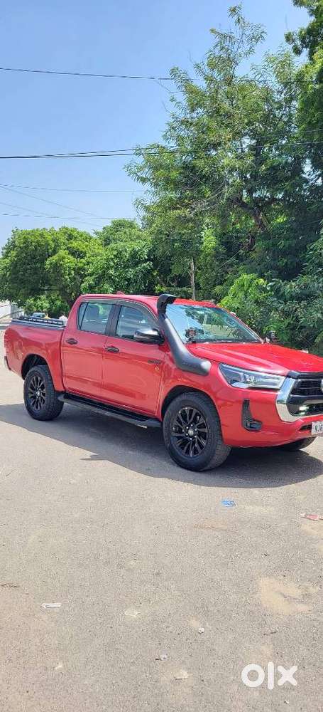 Toyota Hilux High Diesel Turbo Automatic, 2025, Diesel