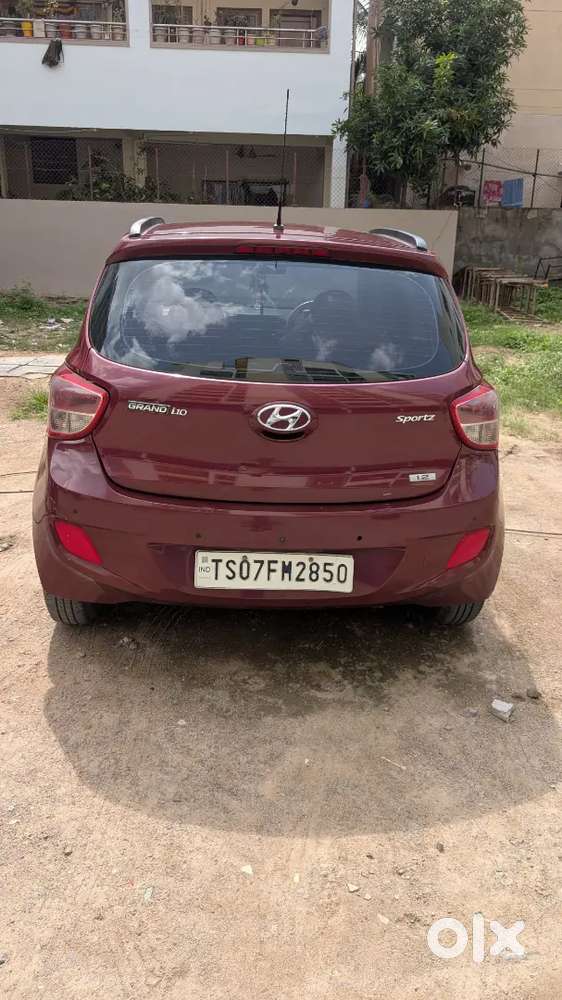 Hyundai Grand I10 Sportz 2016 Petrol
