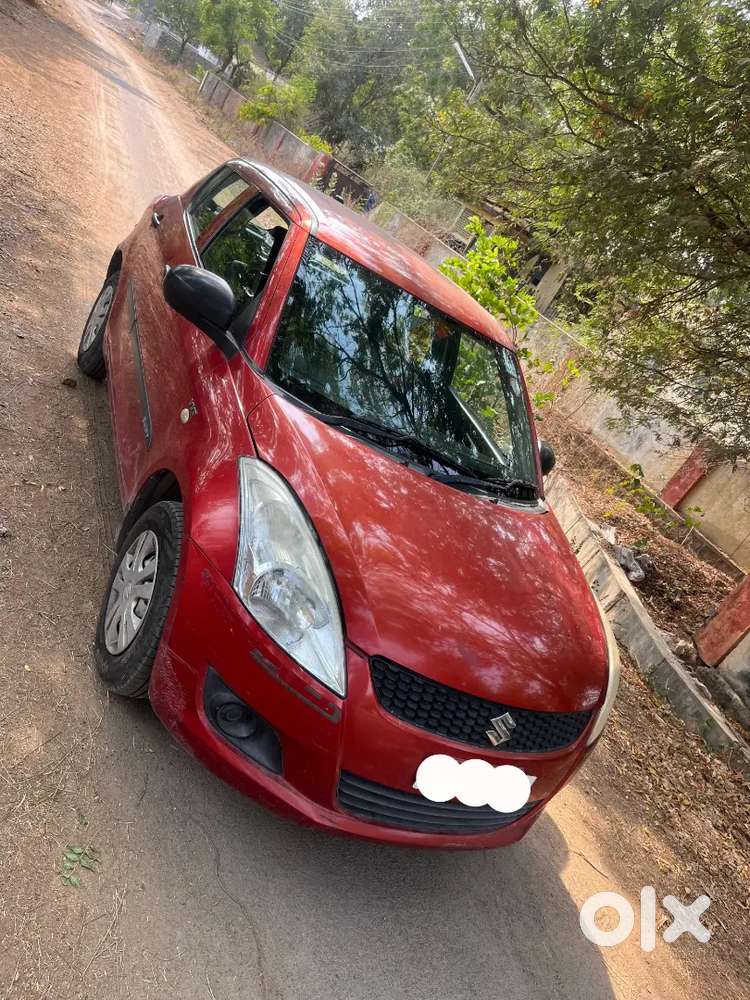 Maruti Suzuki Swift 2013 Petrol Well Maintained