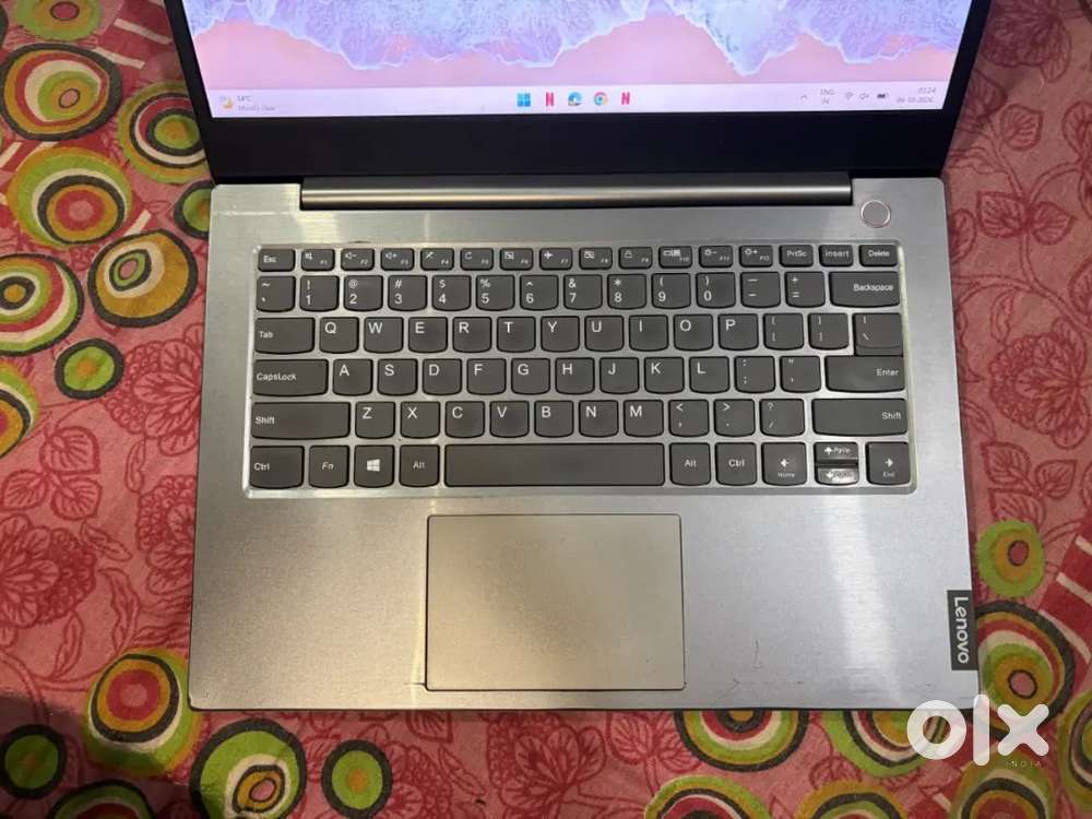 Laptop i3/10 gen