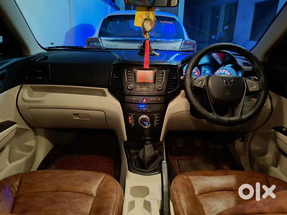 Mahindra Xuv300 W6 2023 Variant