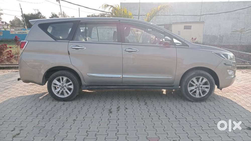 Toyota Innova Crysta, 2016, Diesel