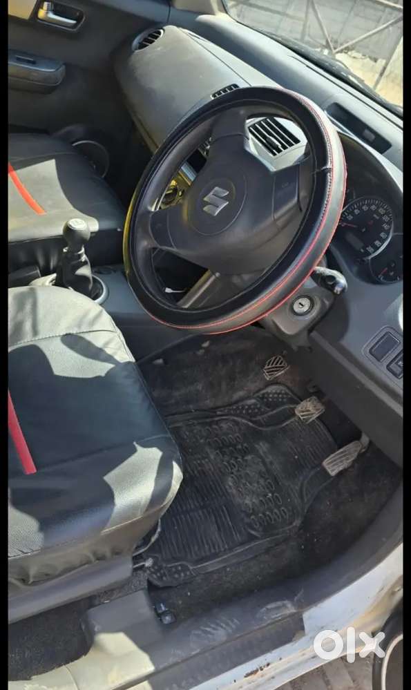 Maruti Suzuki Swift 2011