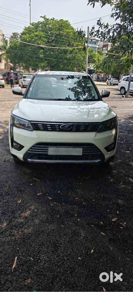 2019 Mahindra Xuv300 W8(o) Diesel | Single Owner