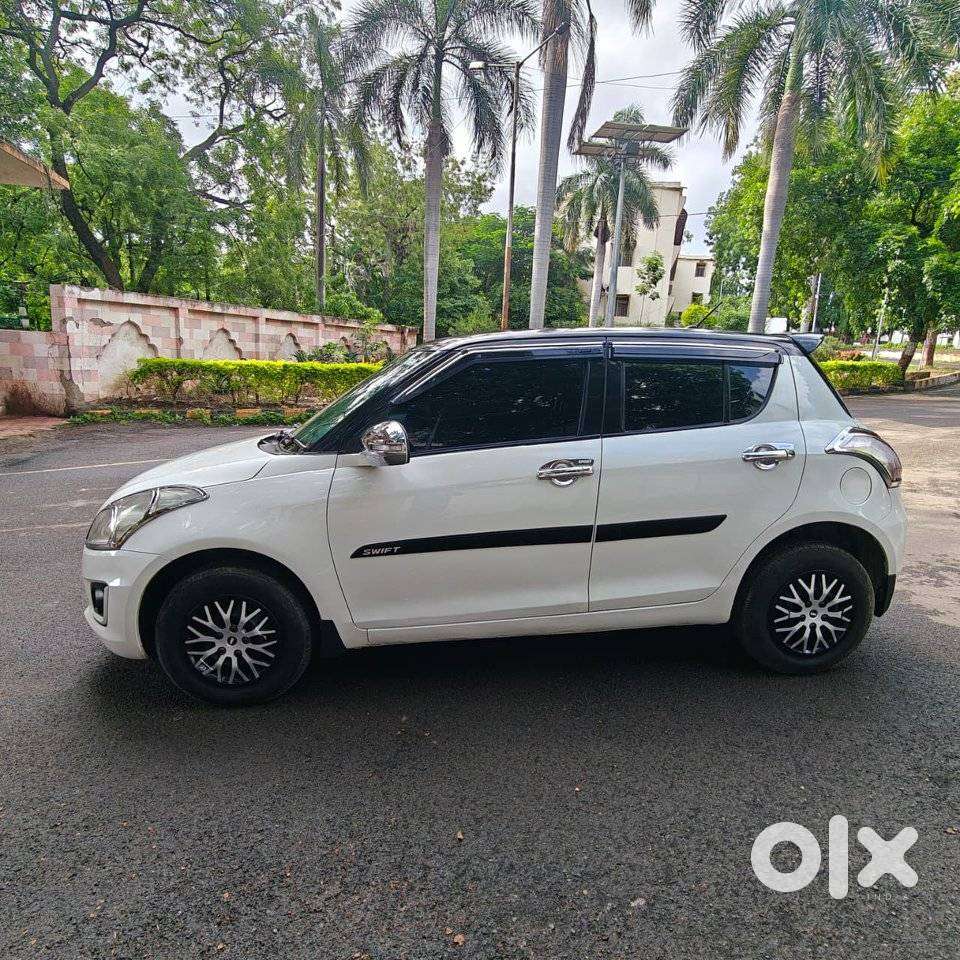 Maruti Suzuki Swift Vdi Bs Iv, 2015, Diesel