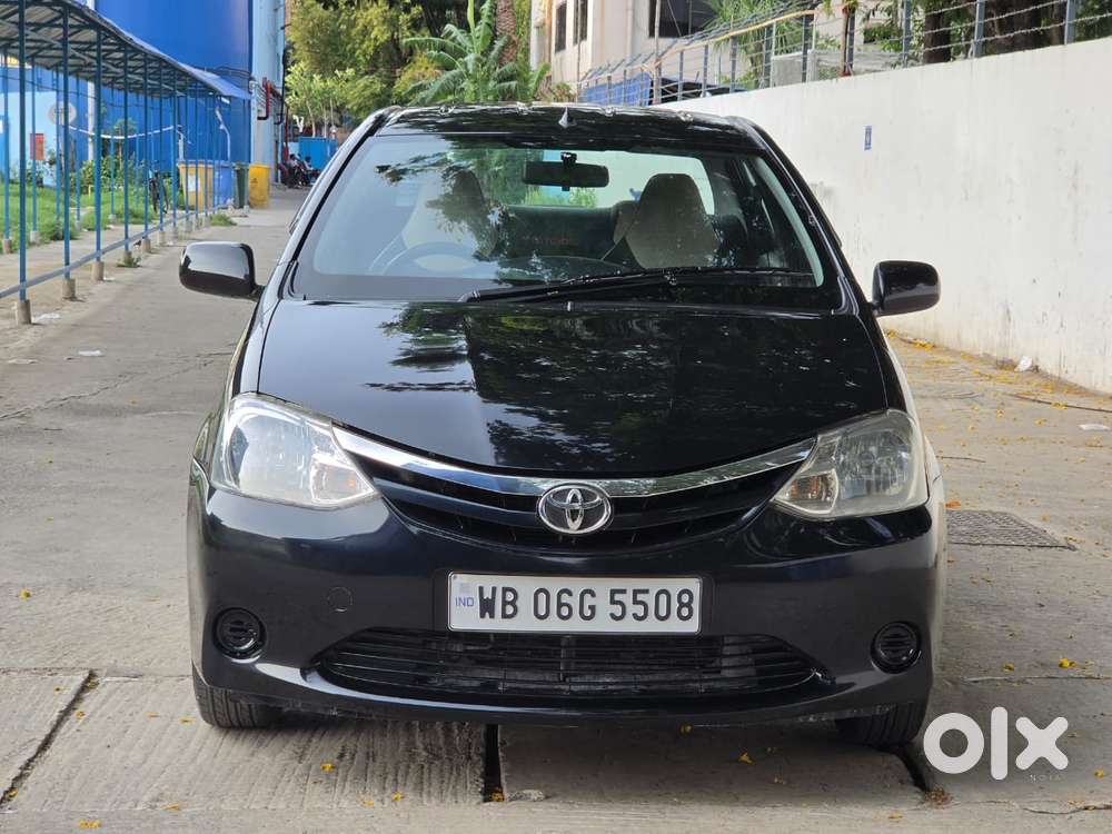 Toyota Etios, 2011, Petrol