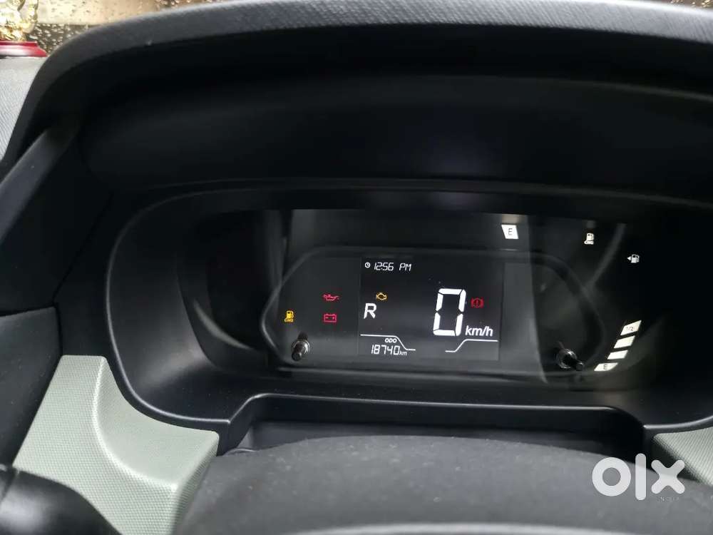 Tata Punch 1.2 Revotron 2025